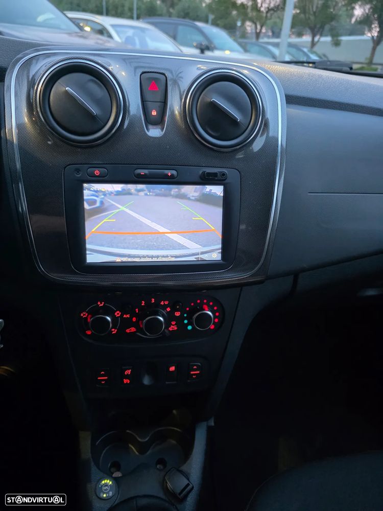 Dacia Sandero 0.9 TCe Stepway Bi-Fuel - 1