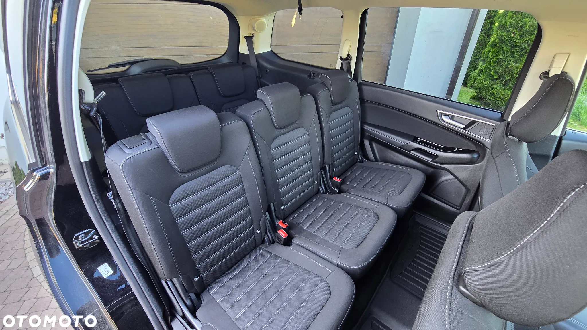 Ford Galaxy - 31