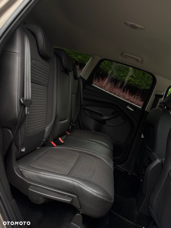 Ford Kuga 2.0 TDCi 4WD Titanium - 31