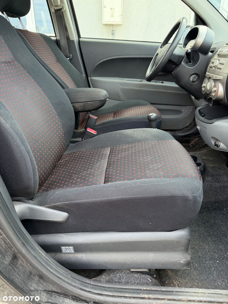 Daihatsu Sirion 1.5 - 7
