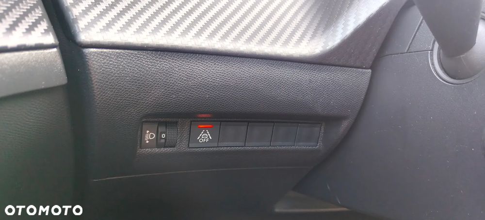 Peugeot 208 1.2 PureTech Active Pack S&S - 15