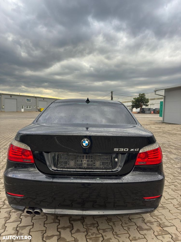 BMW Seria 5 530xd Aut. - 7