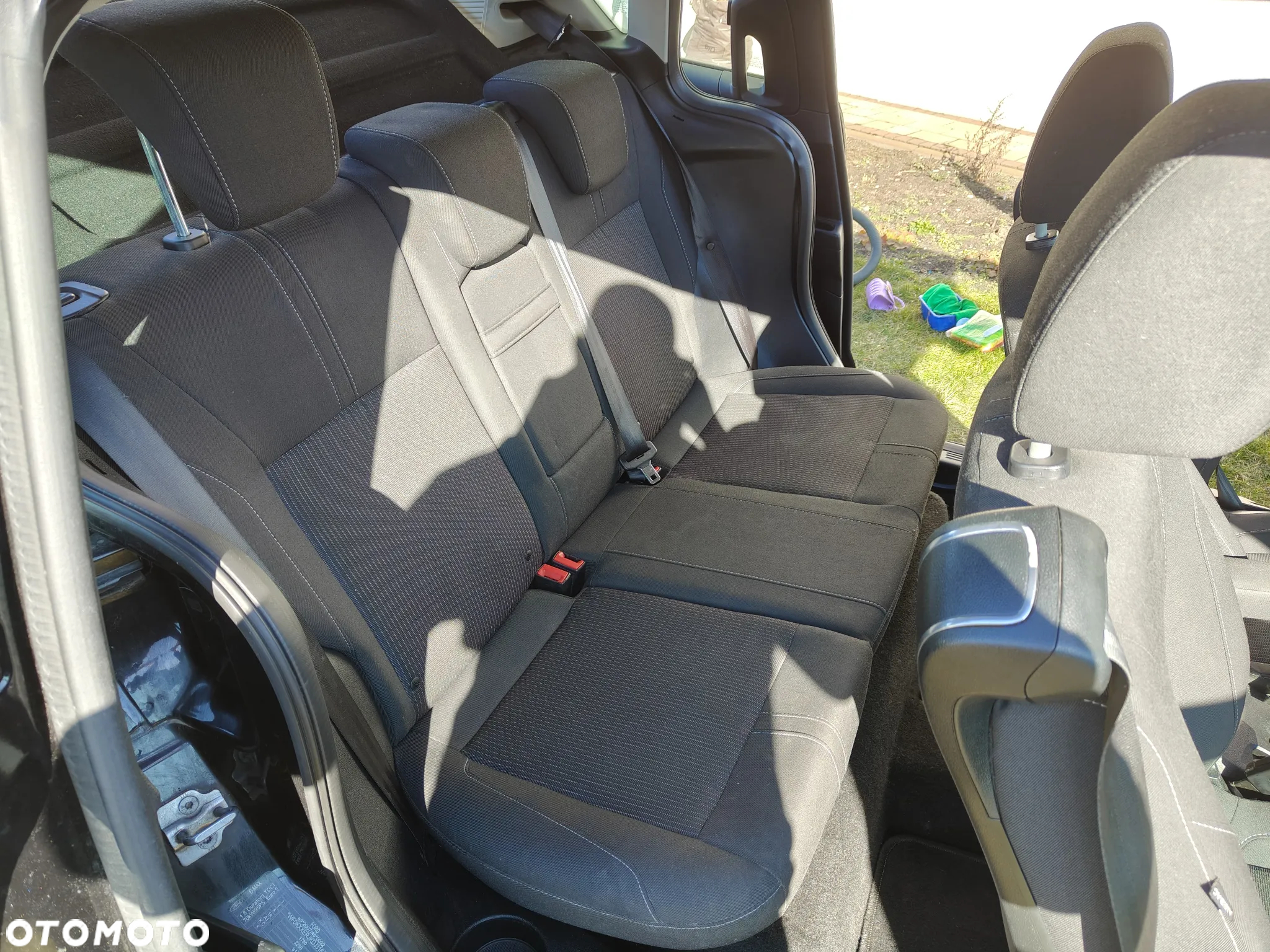 Ford B-MAX - 11