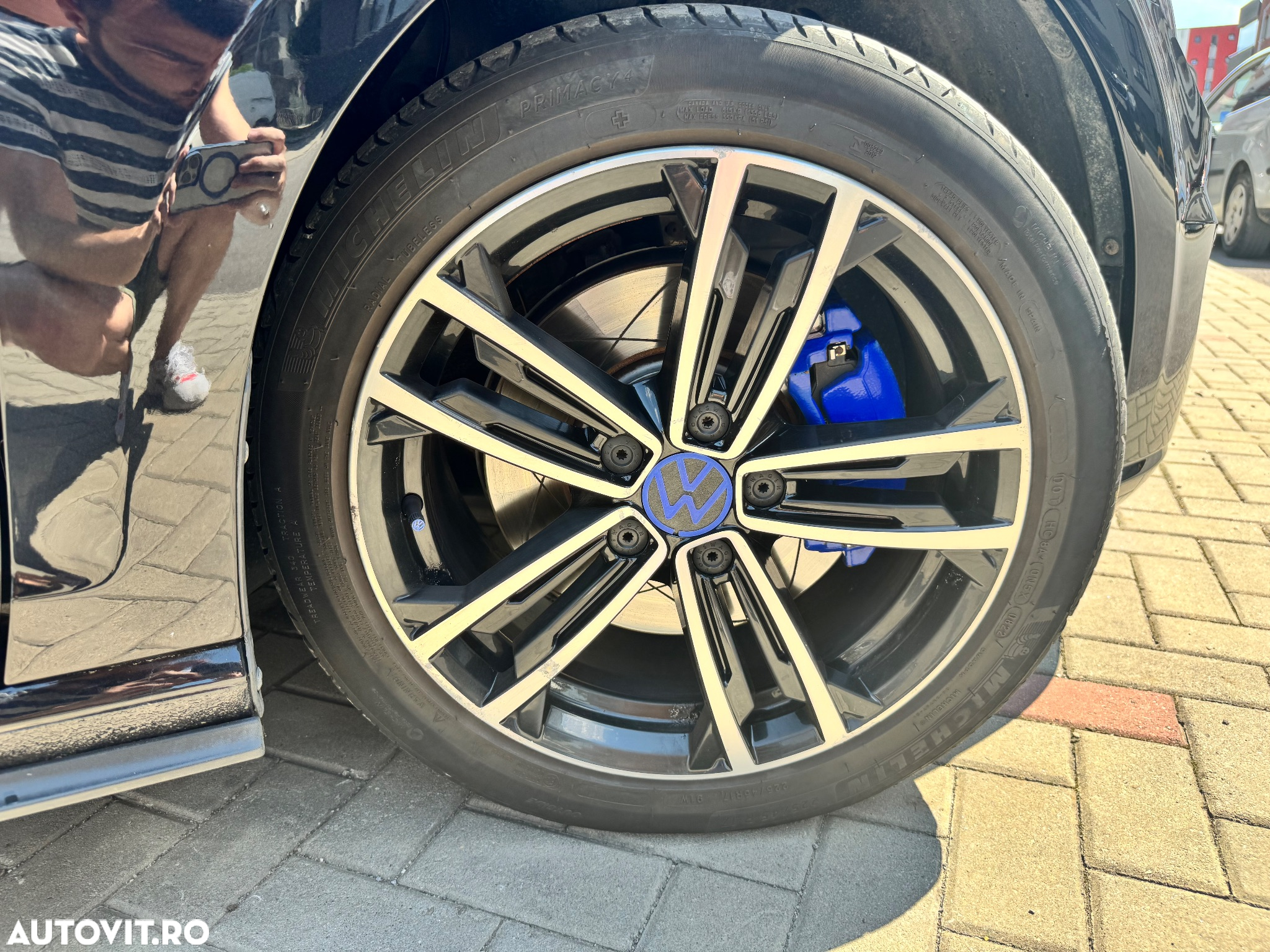 Volkswagen Golf - 5