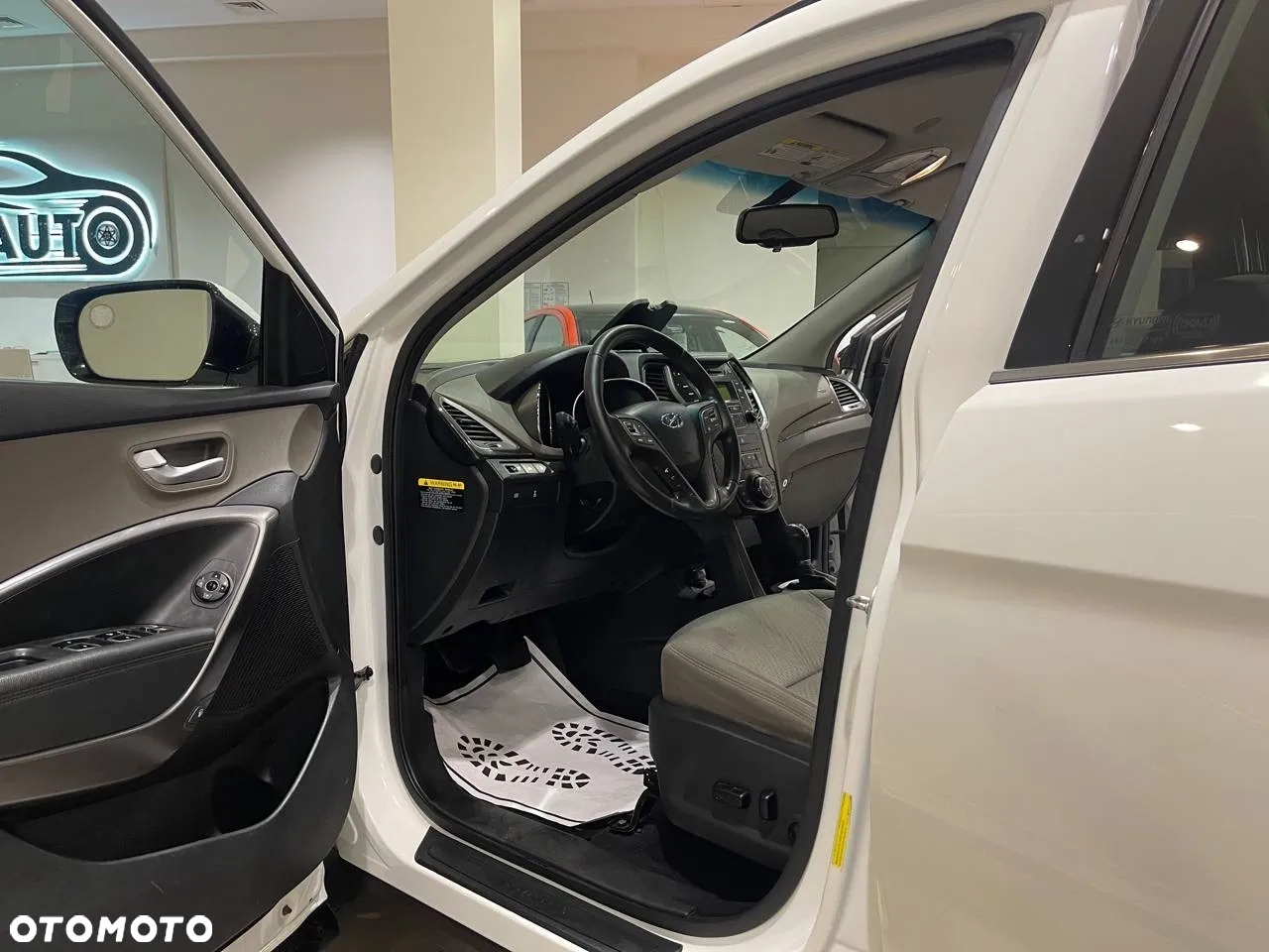 Hyundai Santa Fe 2.0 T Sport Utility - 16