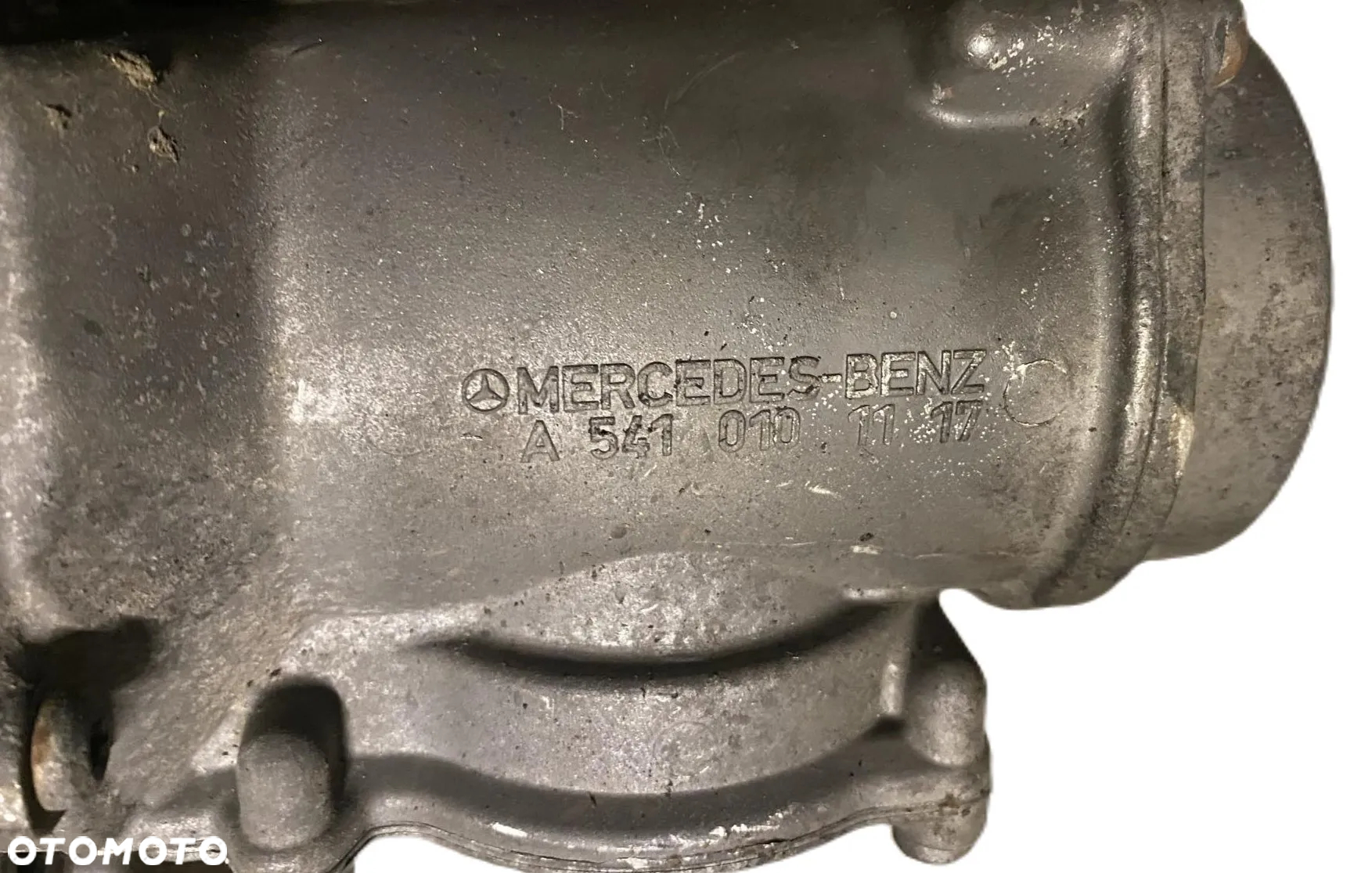 ODMA POKRYWA MERCEDES ACTROS MP1 MP2 MP3 OM541 501 A5410101117 - 2