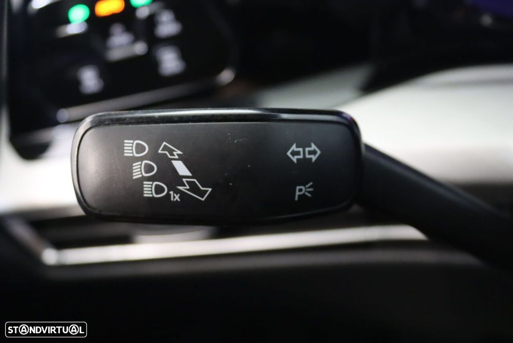 VW Golf 1.0 TSI Life - 16