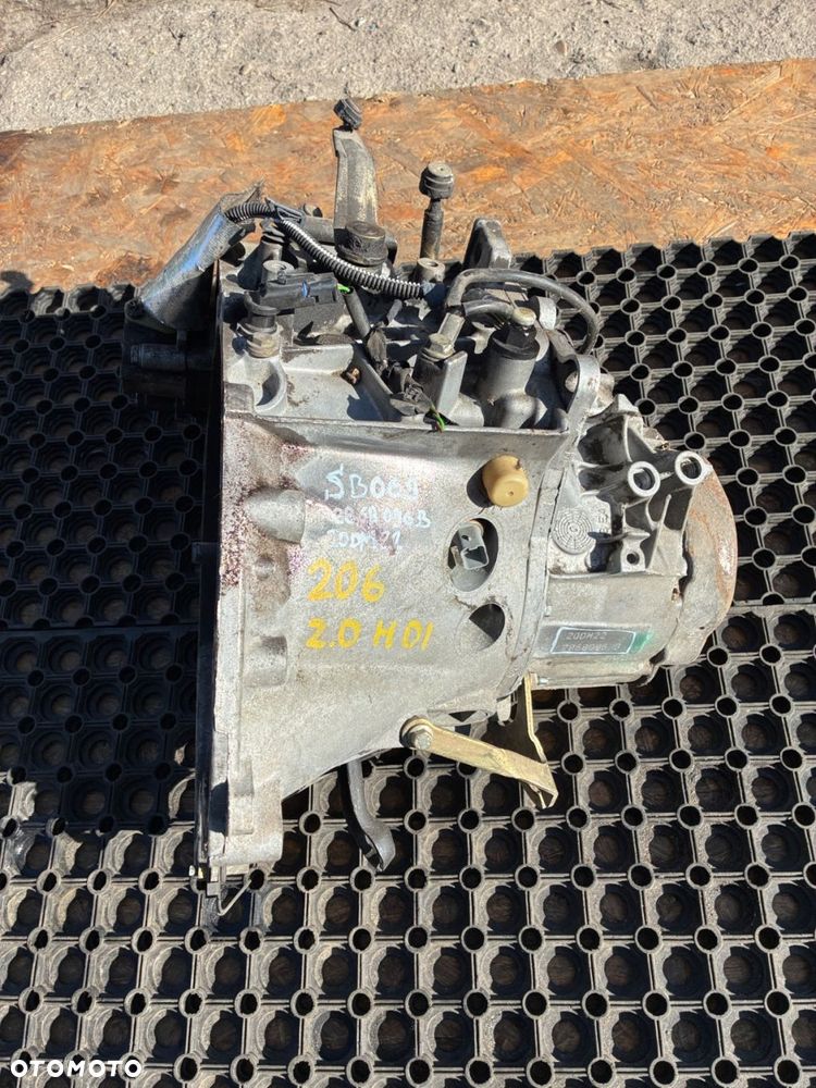 PEUGEOT 2.0HDI 20DM22 2868096 SKRZYNIA BIEGÓW Manualna  5-biegowa - 1