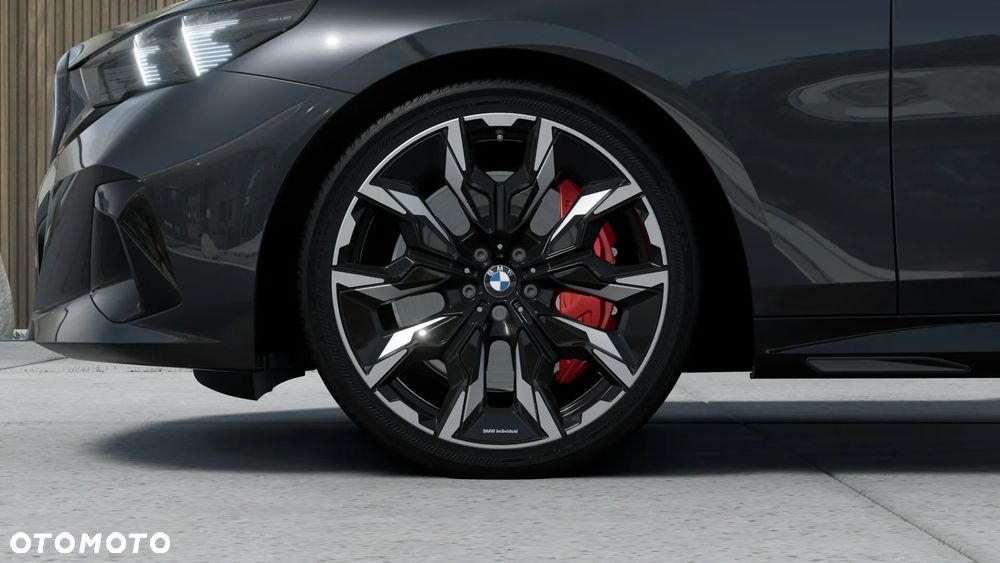 BMW Seria 5 540d xDrive - 4