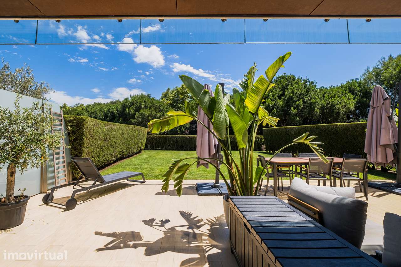 T2 de luxo com jardim privativo no prestigiado condomínio SCALA... - Grande imagem: 3/22