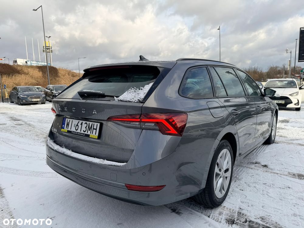 Skoda Octavia 2.0 TDI Ambition - 8