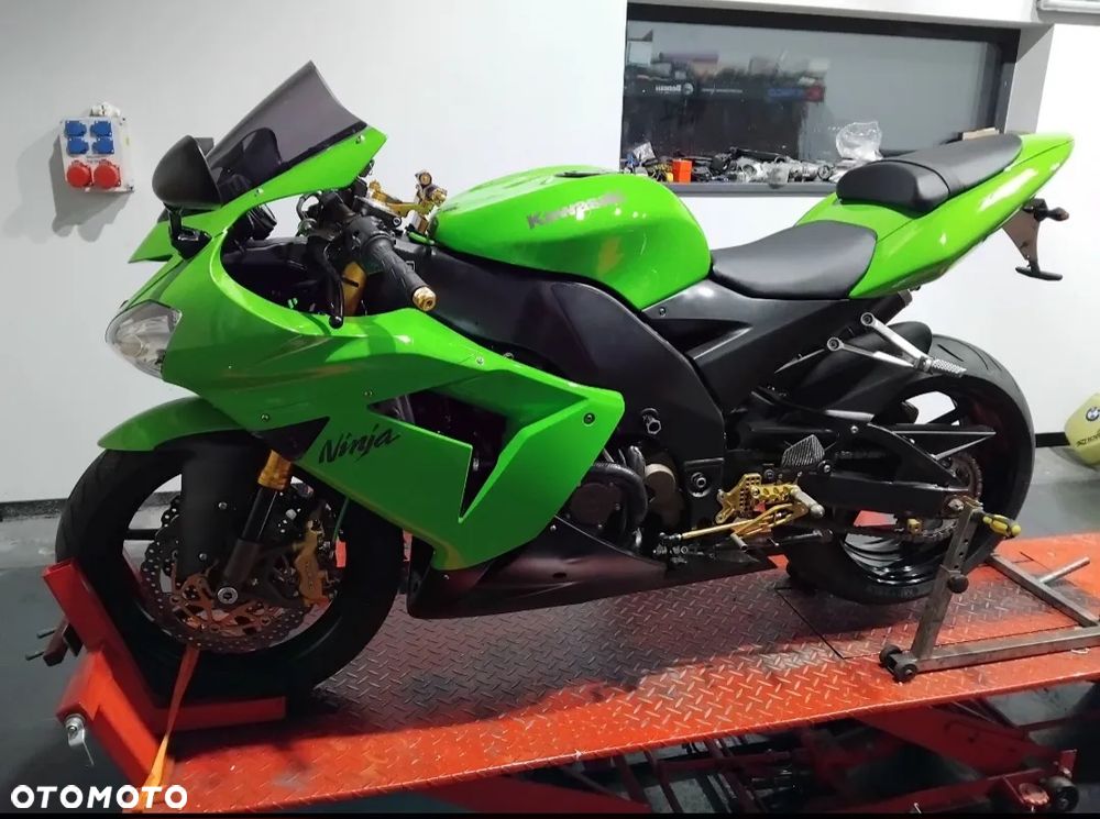 Kawasaki ZX - 6