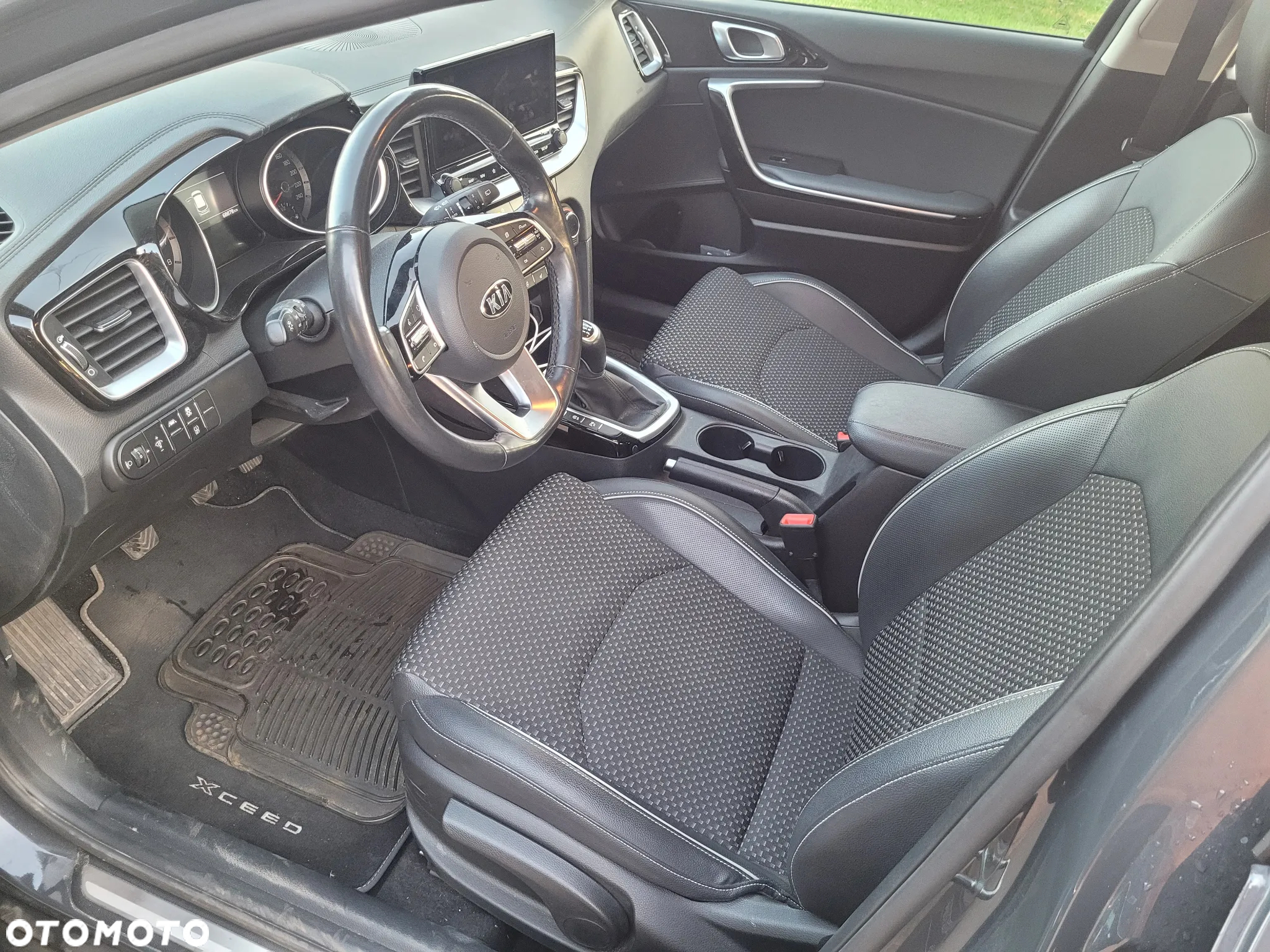 Kia XCeed 1.4 T-GDI OPF JBL SOUND EDITION - 9