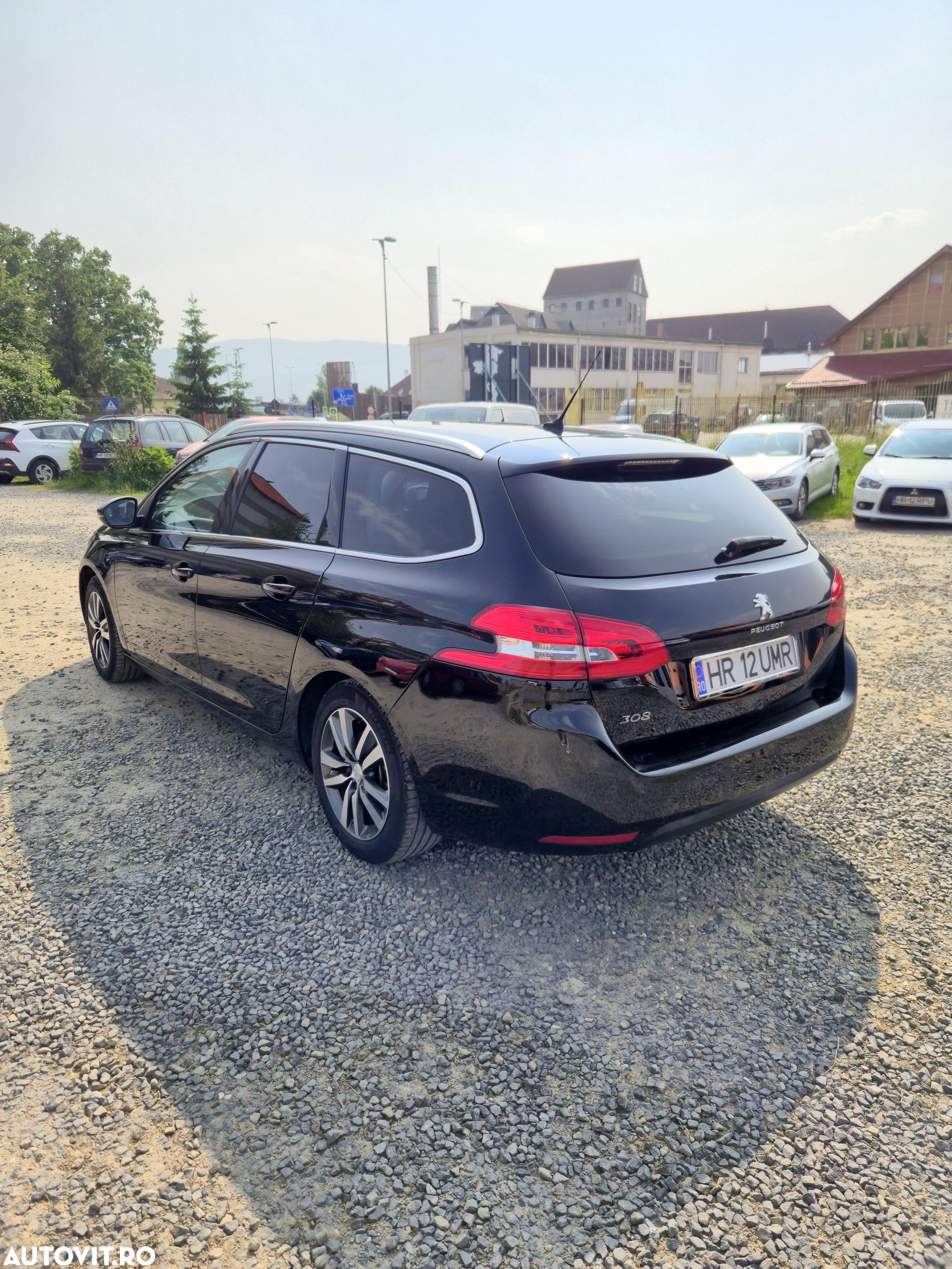 Peugeot 308 1.2 L PureTech Turbo Active Aut. - 7