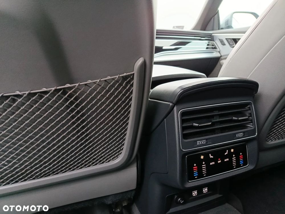 Audi Q8 - 22