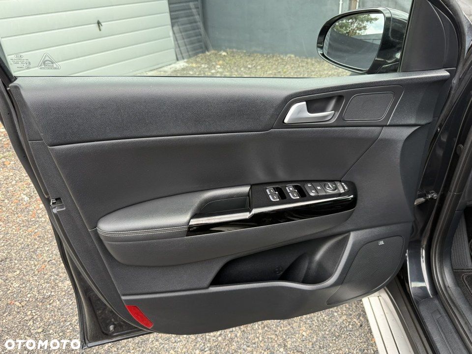 Kia Sportage 1.6 GDI 2WD Black Edition - 22