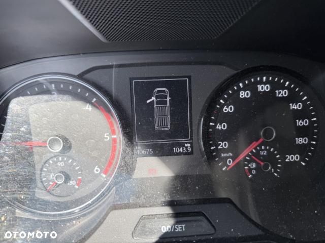 Volkswagen Crafter - 11
