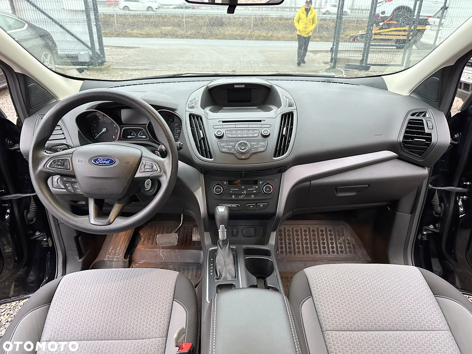 Ford Kuga - 3