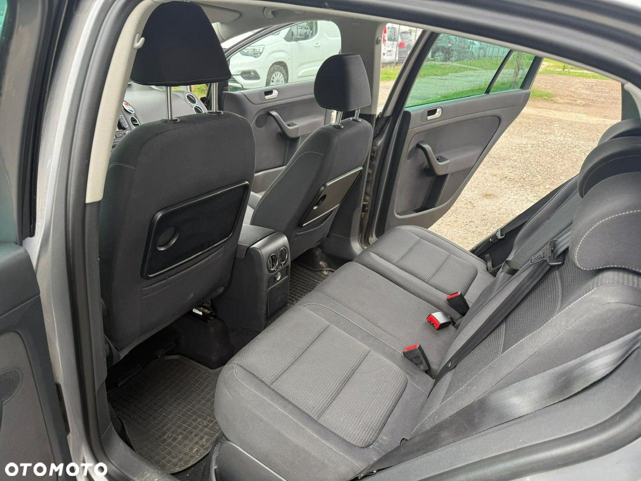 Volkswagen Golf Plus - 15