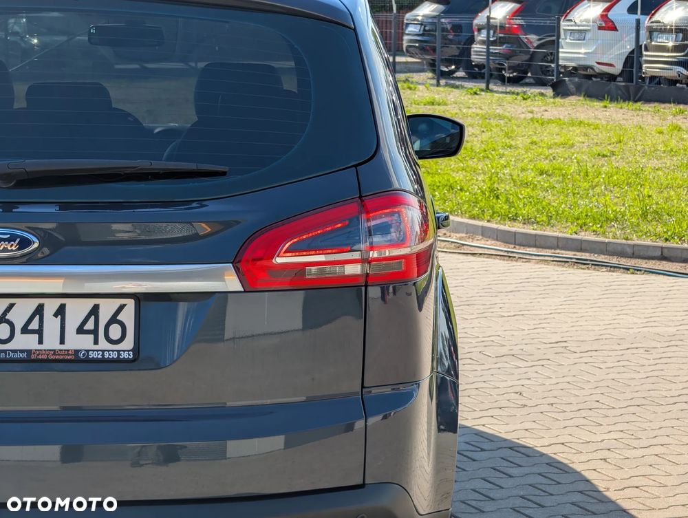 Ford S-Max 2.0 TDCi DPF Titanium X - 13