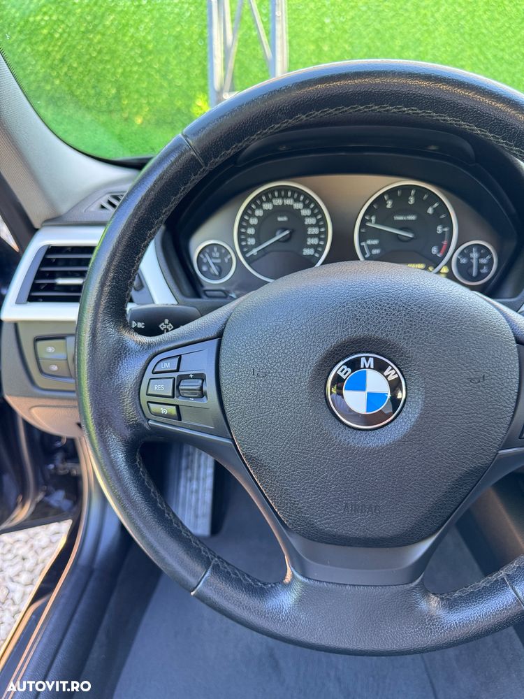 BMW Seria 3 320d Aut. Efficient Dynamics Edition - 17