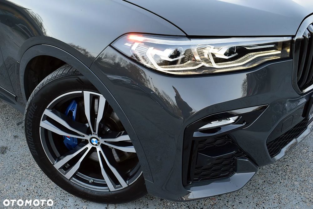 BMW X7 xDrive40i sport - 26
