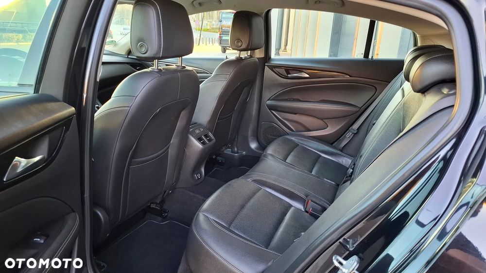 Opel Insignia 2.0 BiTurbo D 4x4 Automatik Exclusive - 19