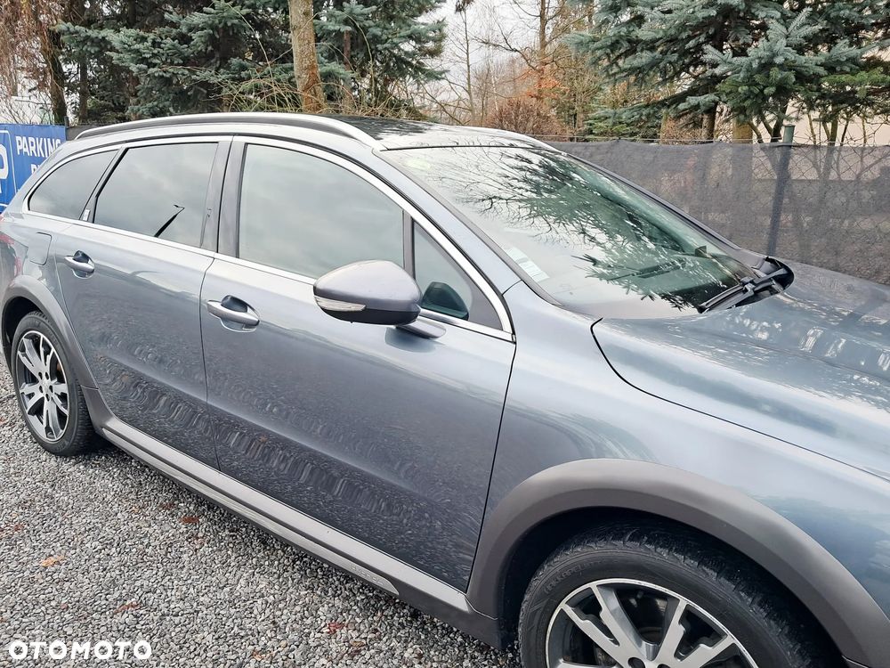 Peugeot 508 RXH Hybrid4 - 24