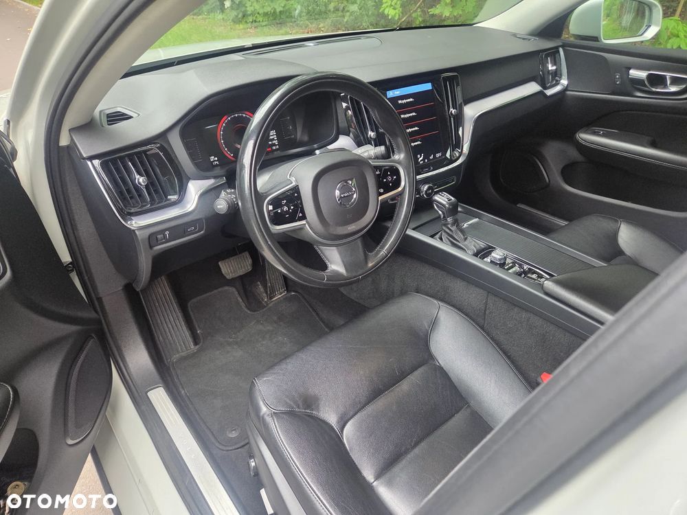 Volvo S60 T6 AWD Geartronic RDesign - 34