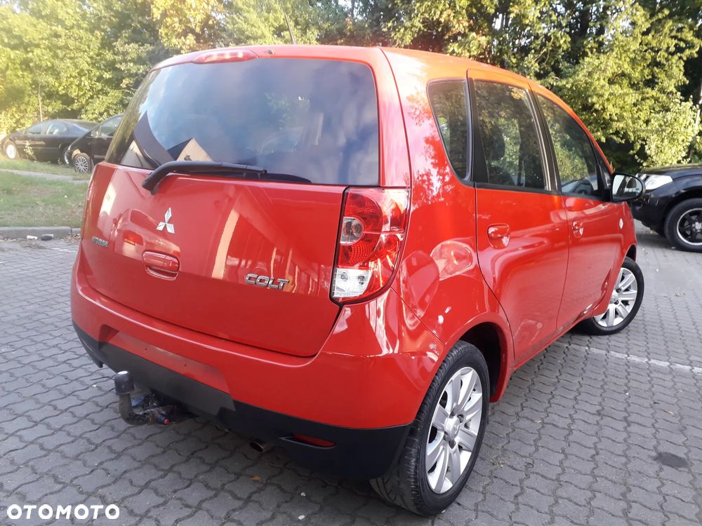 Mitsubishi Colt 1.3 Instyle - 8