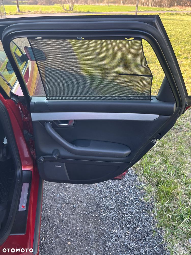 Audi A4 Avant 2.0 TDI - 32