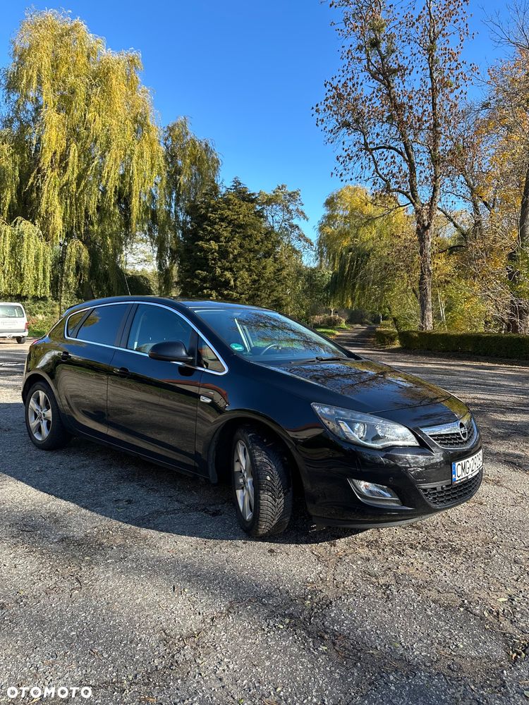 Opel Astra 1.6 Turbo Sport - 4