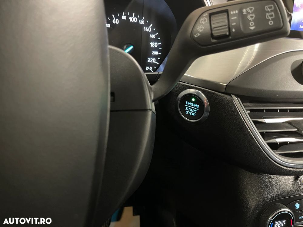 Ford Focus 2.0 EcoBlue Titanium - 22