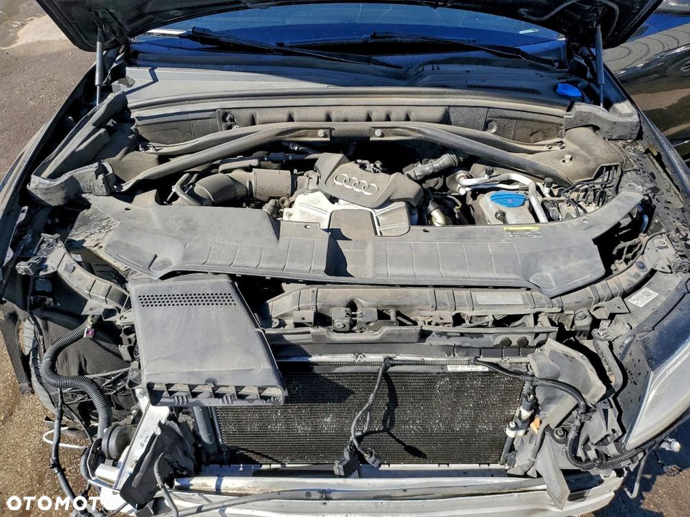 Audi Q5 3.0 TFSI Quattro Tiptronic - 11