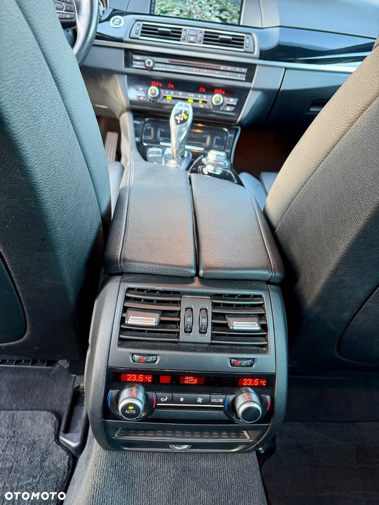 BMW Seria 5 535i Sport-Aut Modern Line - 18