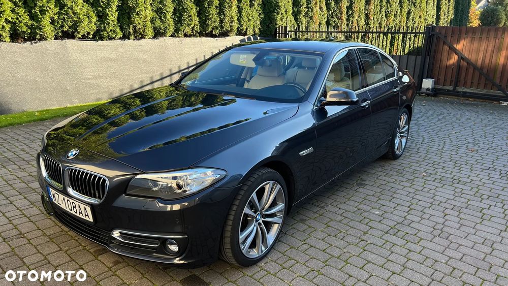 BMW Seria 5 520d xDrive Luxury Line - 1