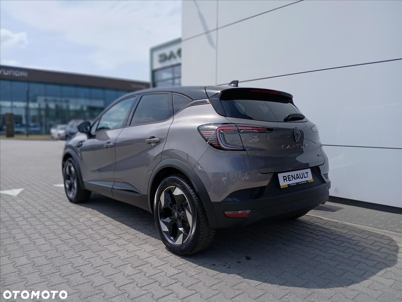 Renault Captur - 3