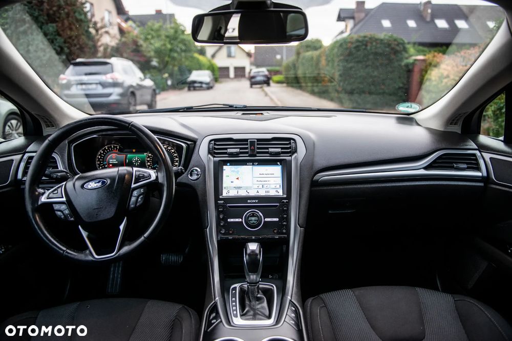 Ford Mondeo 2.0 TDCi PowerShift-Aut Allrad Titanium - 32