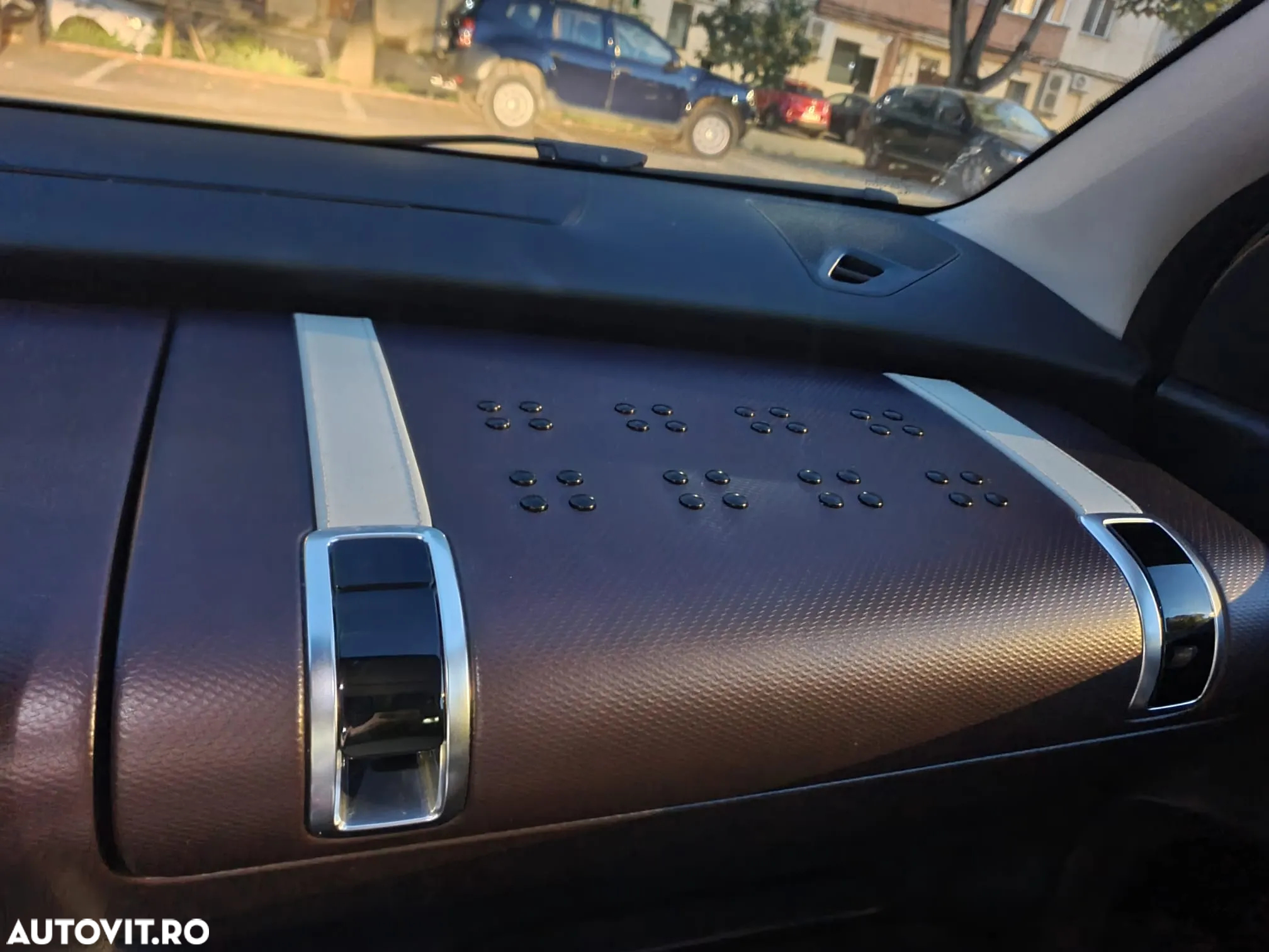 Citroën C4 Cactus Pure Tech 110 Stop&Start EAT6 Selection - 27