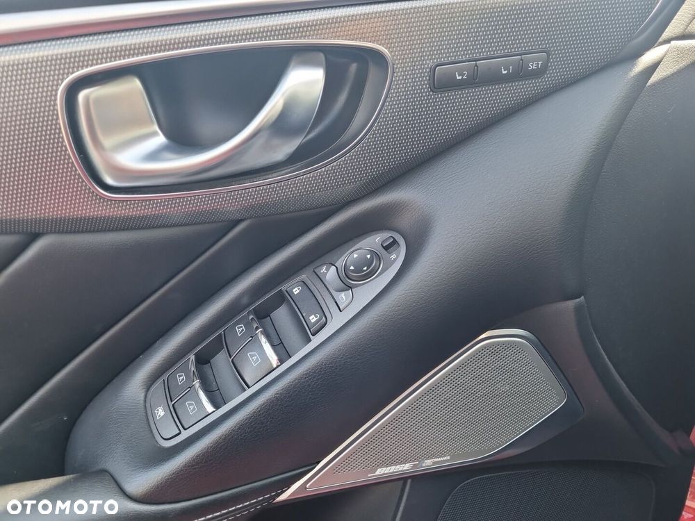 Infiniti Q50 2.0t Sport Tech - 21