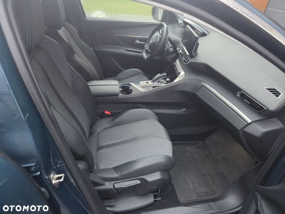 Peugeot 3008 1.2 PureTech Allure Pack S&S EAT8 - 2