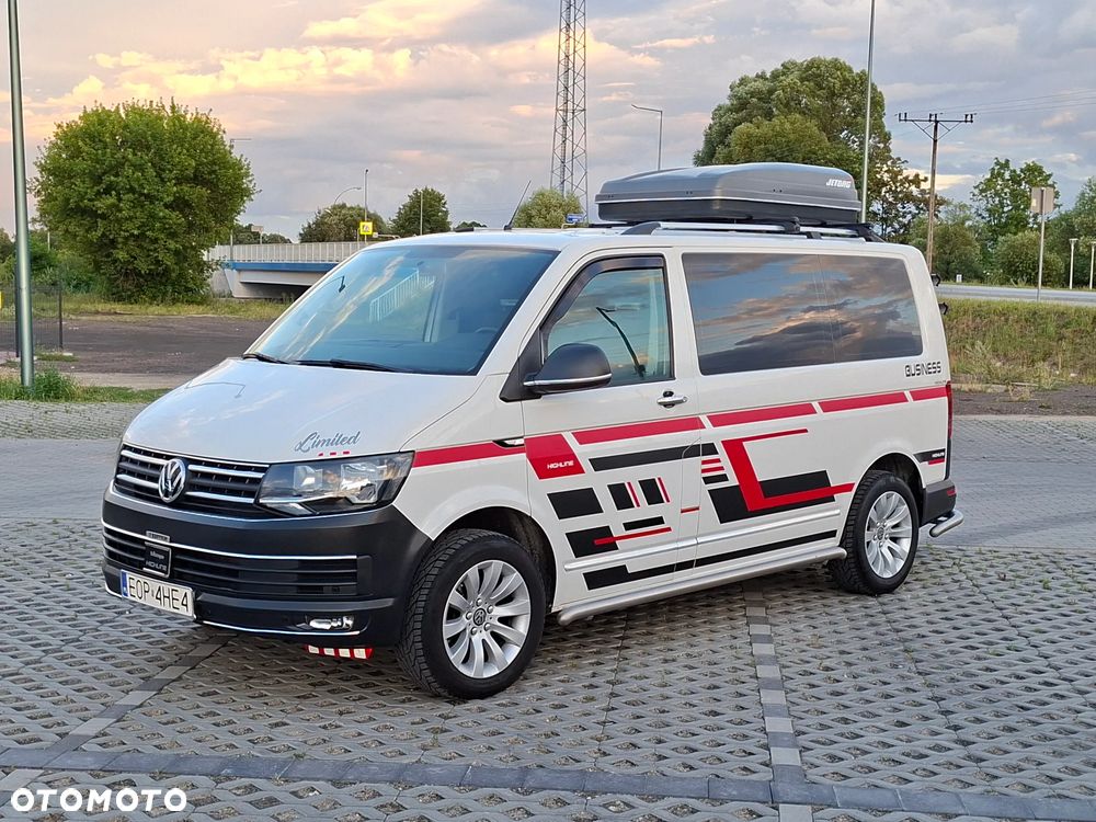 Volkswagen Caravelle - 2