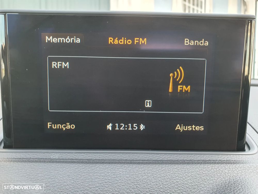 Audi A3 Sportback 1.6 TDI Attraction Ultra - 14