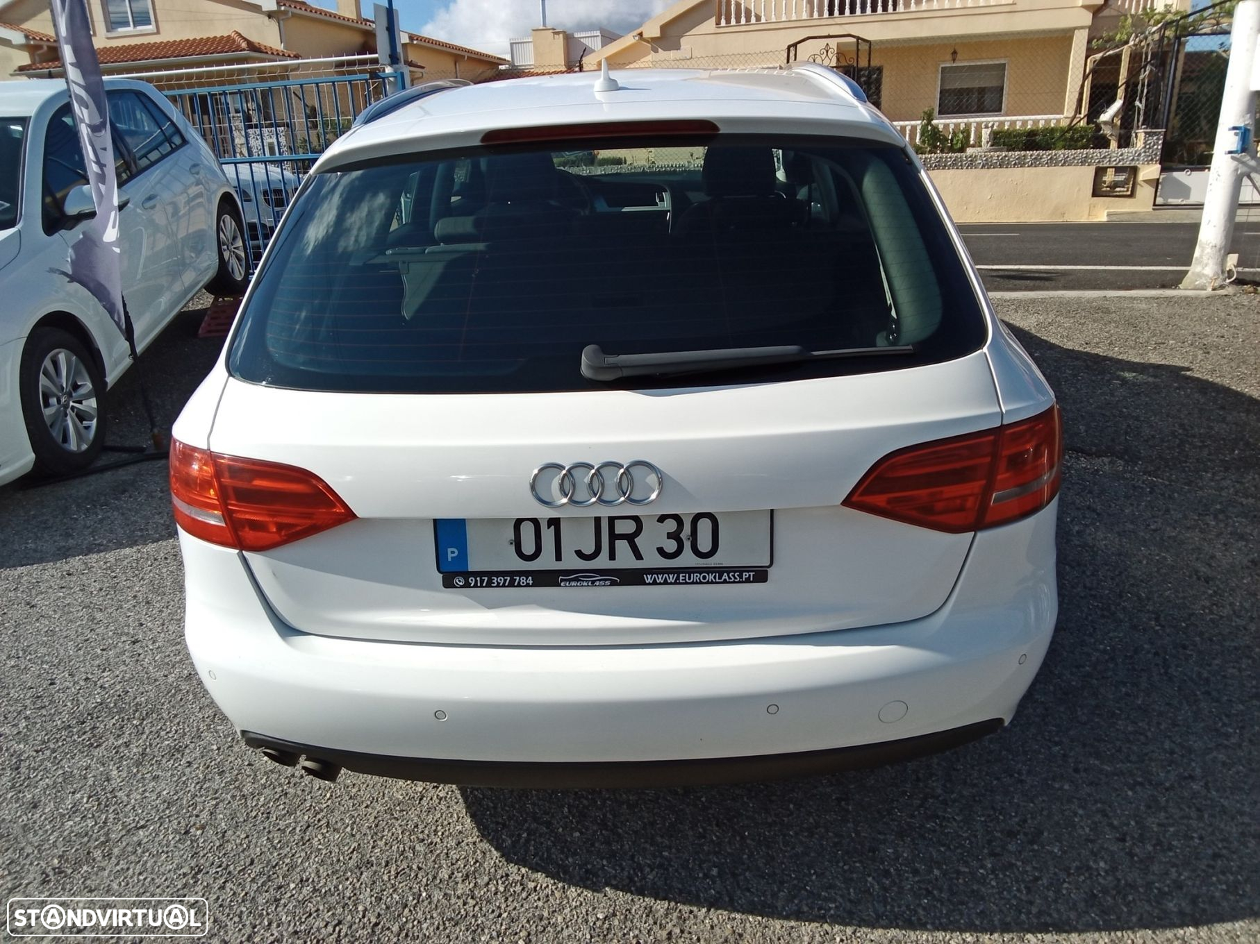 Audi A4 Avant 2.0 TDI Advance - 6