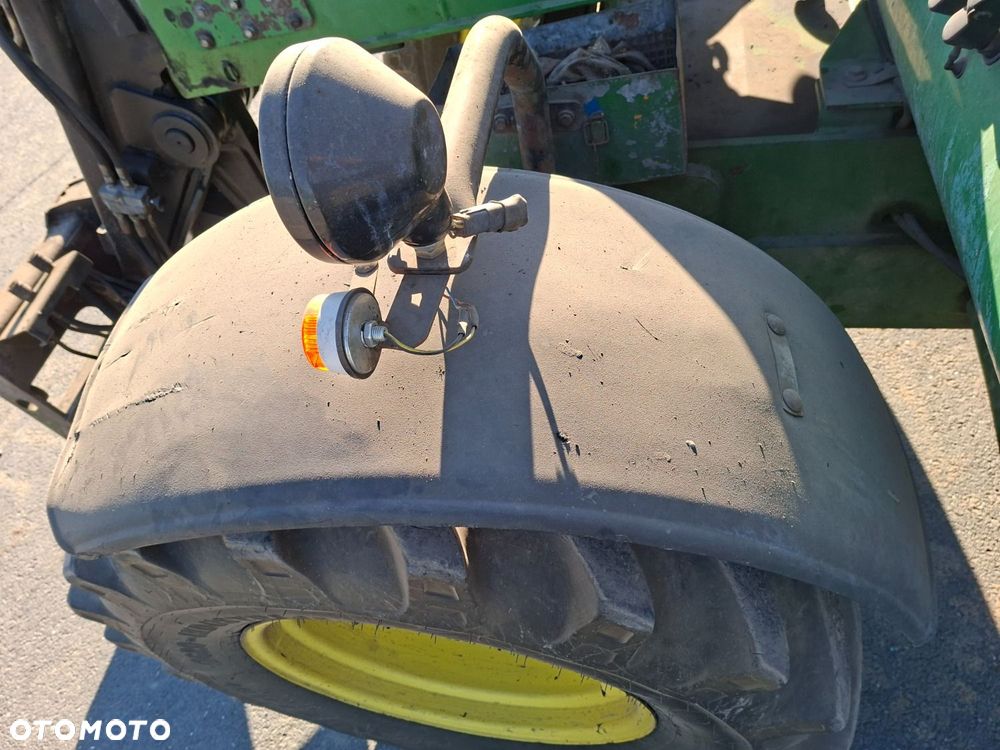 John Deere 3400 4X4 - 28