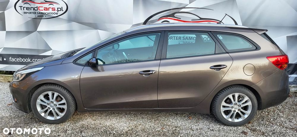Kia Ceed 1.6 CRDi 128 Vision - 6