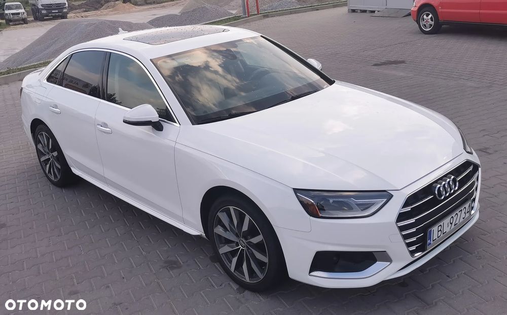 Audi A4 Limousine 40 TFSI S tronic S line - 1