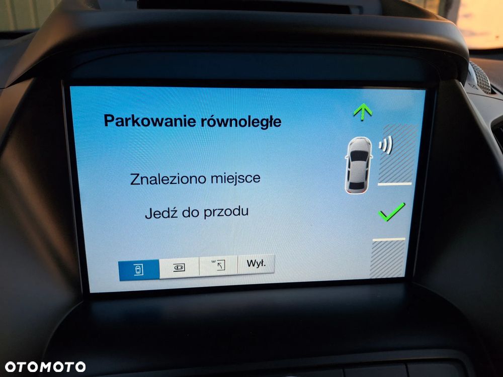 Ford Kuga 2.0 TDCi 4x2 Titanium - 38