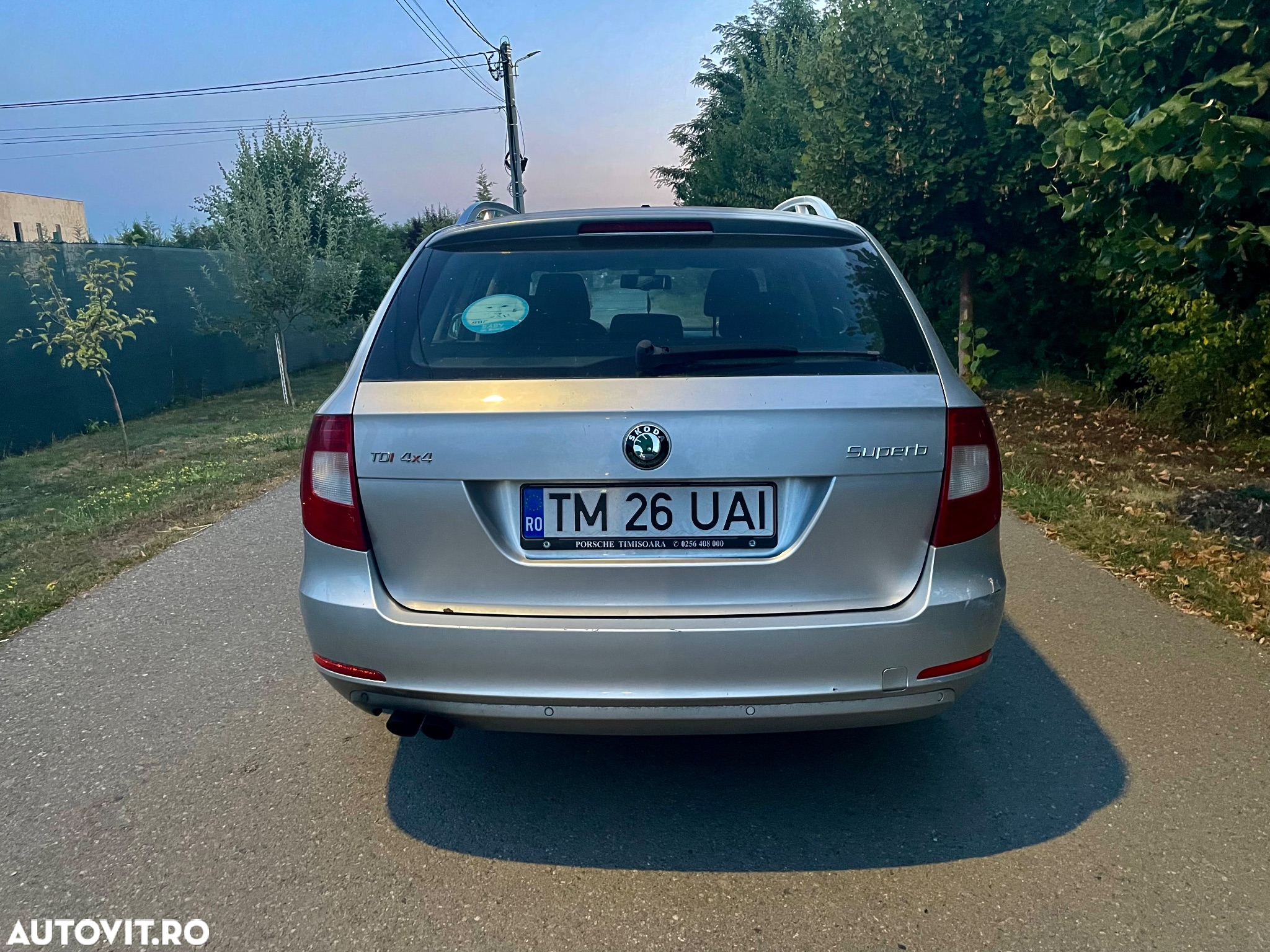 Skoda Superb 2.0 TDI Active 4x4 DSG - 3