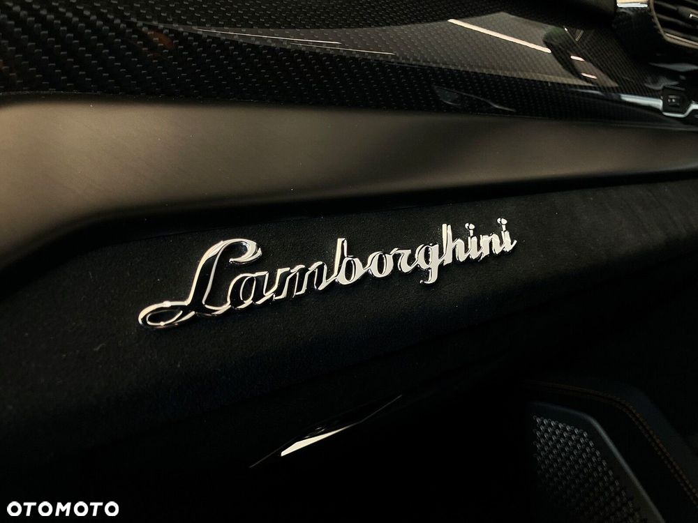 Lamborghini Urus - 28